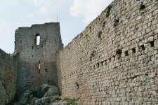 Cour intérieure vers l'Ouest et le Donjon