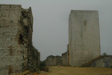 Donjon et tour carrée