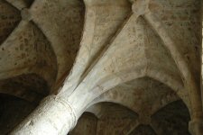 Pilier de la grande salle du donjon