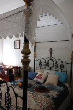 Villa Folio - Chambre et lit à baldaquin
